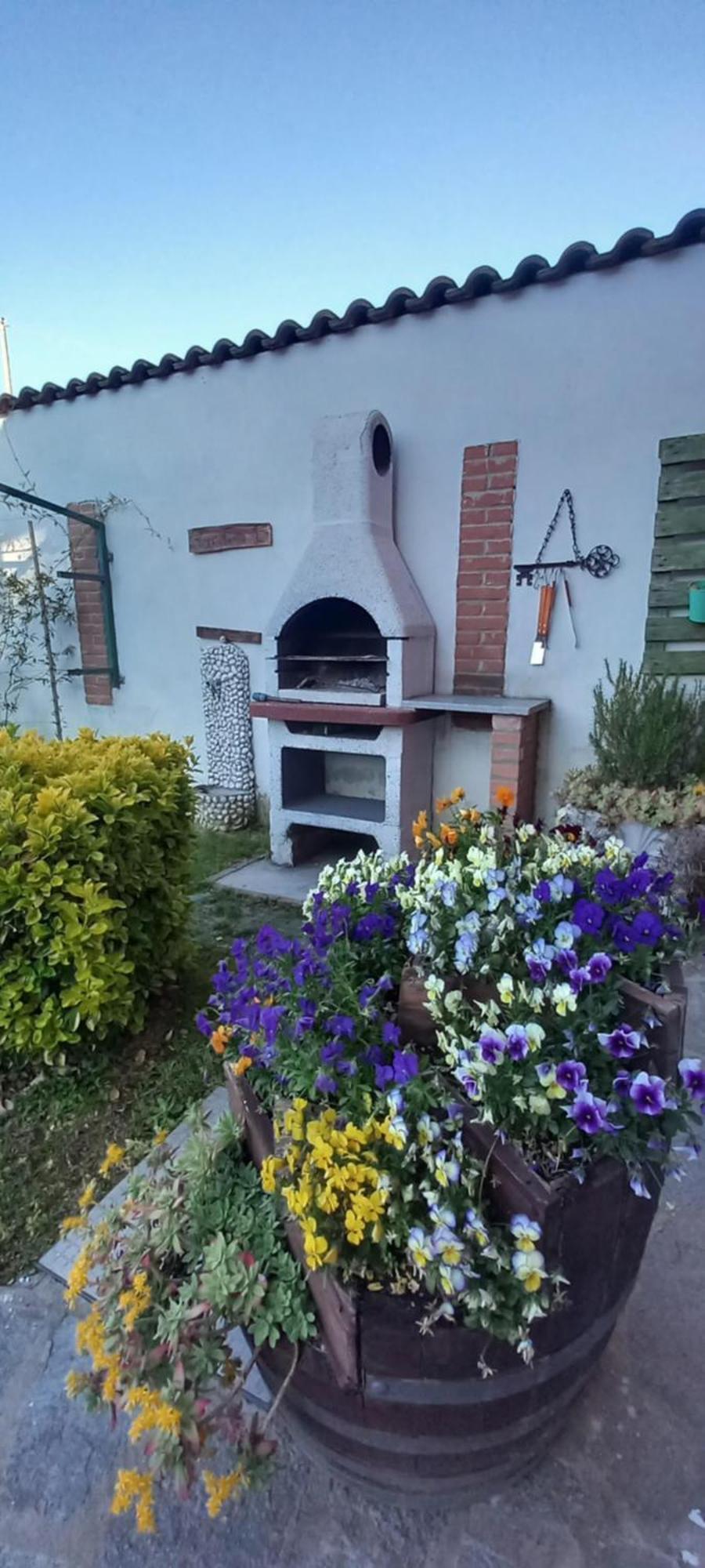 Casa Appartamento Vacanze La Fermata Delle Rondini Castello di Annone Exterior foto